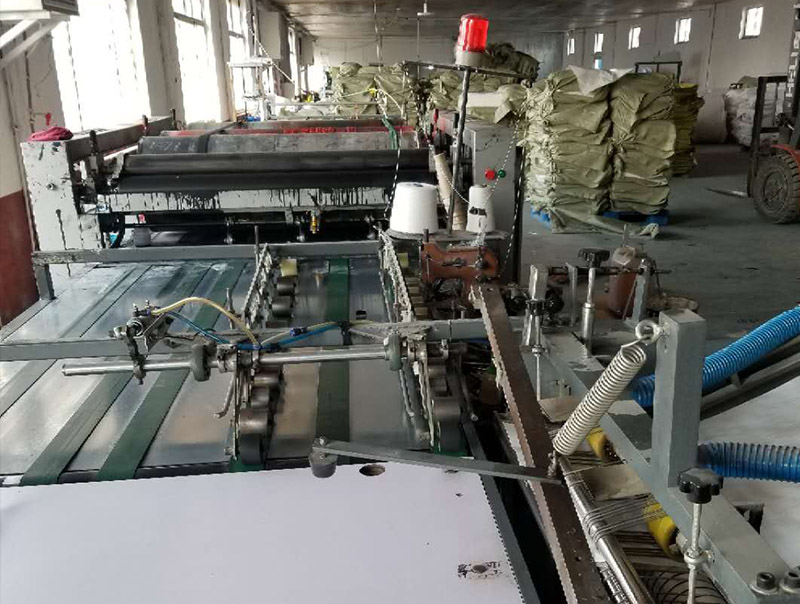 切縫(feng)印刷(shua)一體(ti)機