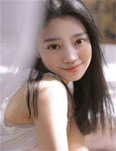 《征服偶像-美女推油视频》