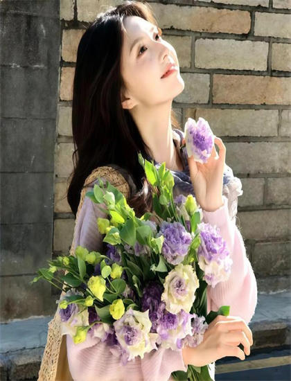 《芭比之拇指姑娘2009》的艺术：美学价值与创作技巧探讨，蓝光原盘